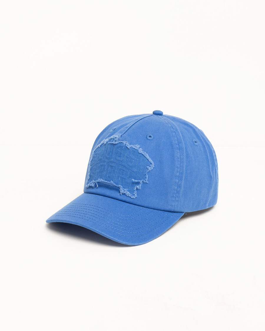 gorra snapback con parche deportivo de profundidad media